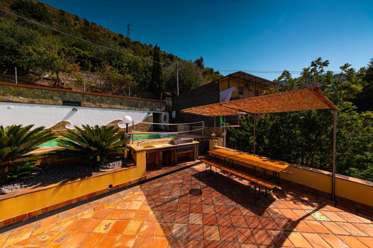 Residence Agape เชฟาลู ภายนอก รูปภาพ