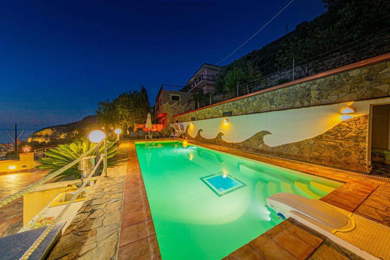 Residence Agape เชฟาลู ภายนอก รูปภาพ