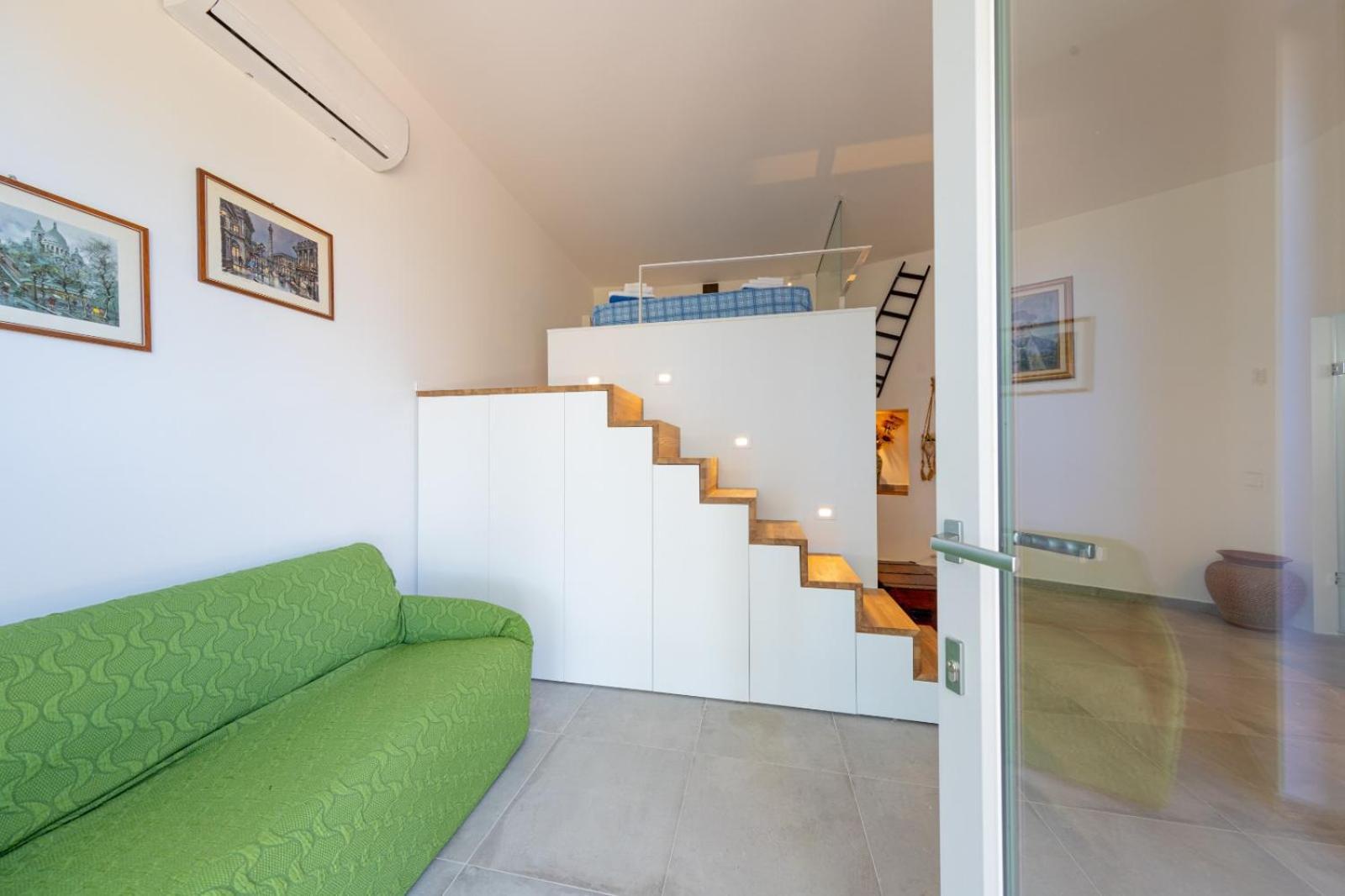 Residence Agape เชฟาลู ภายนอก รูปภาพ